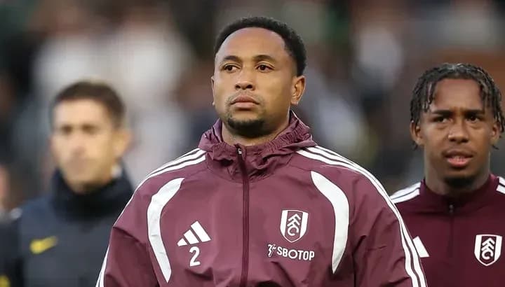 Jugadores de Fulham en el túnel antes del partido
