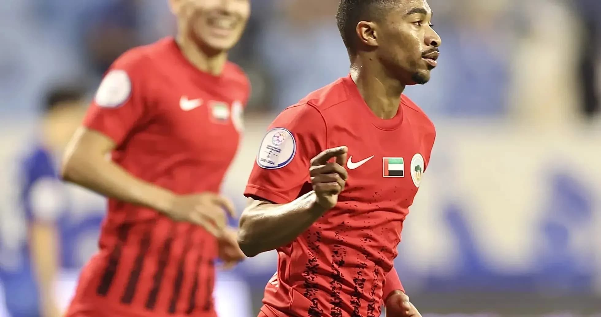 Jugador de Al Sharjah U23 celebrando un gol