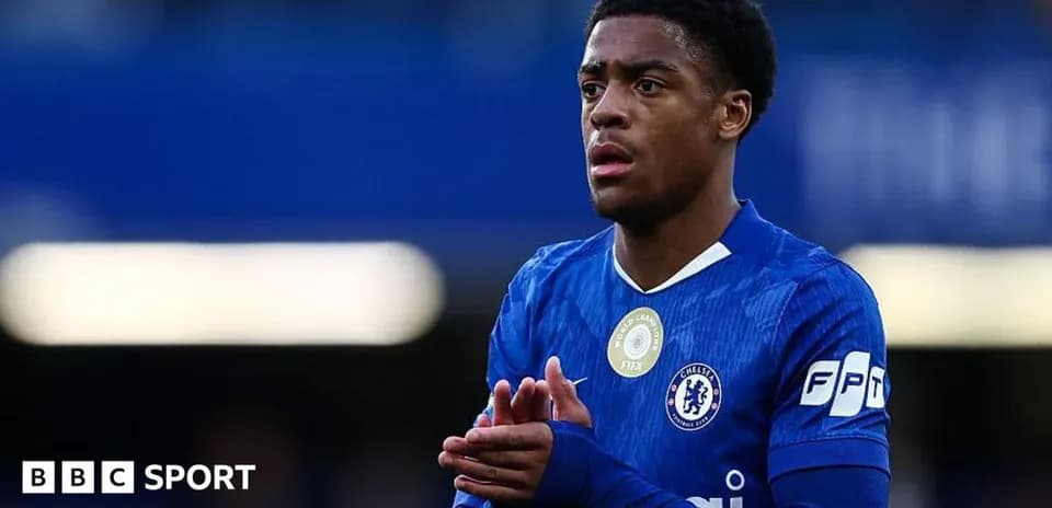 Jugador de Chelsea en acción durante el partido