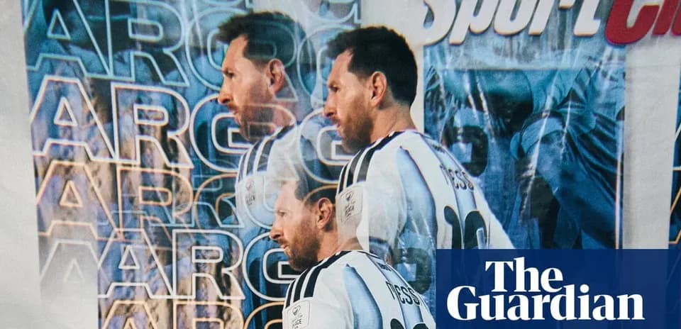 Jugador argentino con camiseta de la selección en fondo gráfico
