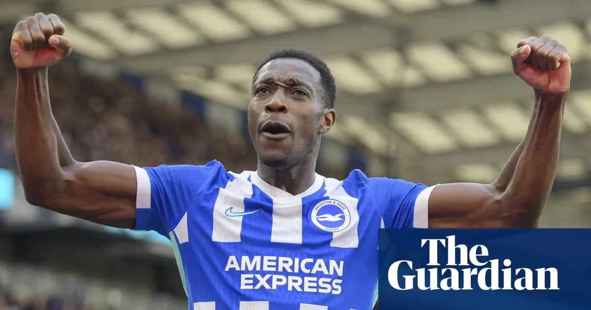 Jugador de Brighton celebrando un gol en el estadio
