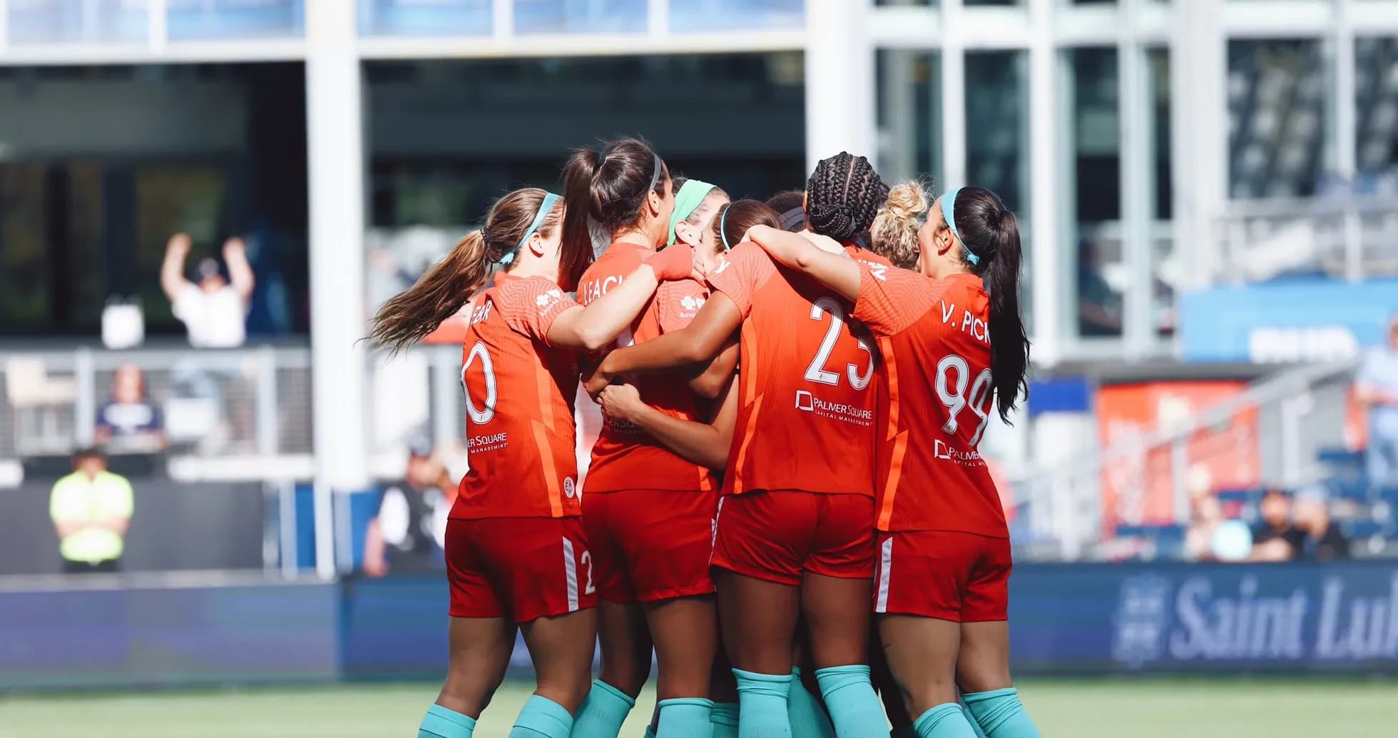 Jugadoras del Chicago Red Stars celebrando un gol