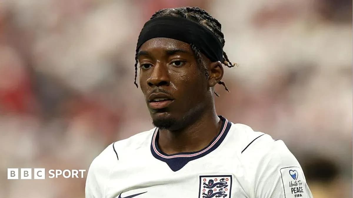 Jugador de Inglaterra en acción durante el partido