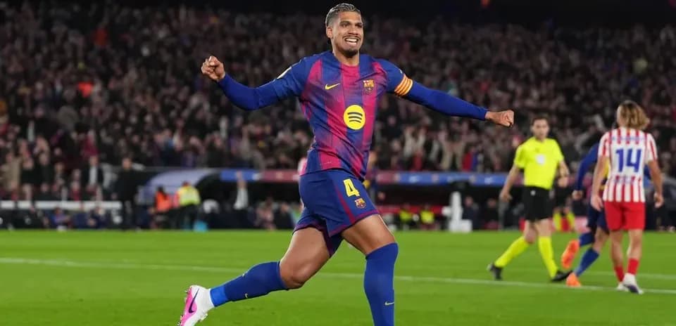 Jugador de Barcelona celebrando un gol en el estadio