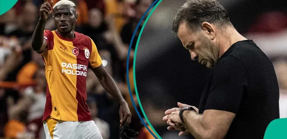Jugador de Galatasaray señalando durante el partido