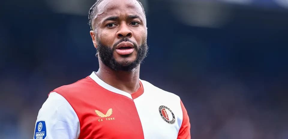 Jugador de Feyenoord en acción durante un partido