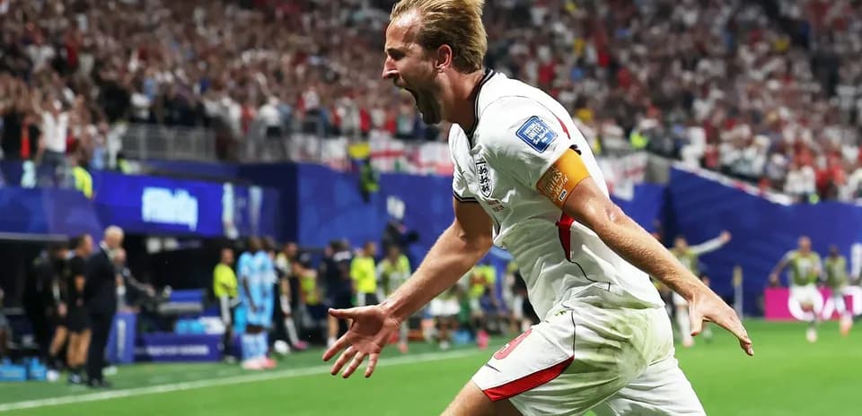 Harry Kane celebrando un gol en el partido