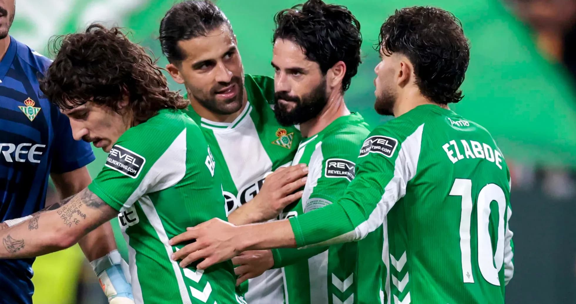 Jugadores de Real Betis celebrando un gol