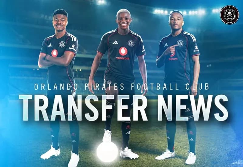 Jugadores de Orlando Pirates con uniforme negro en anuncio