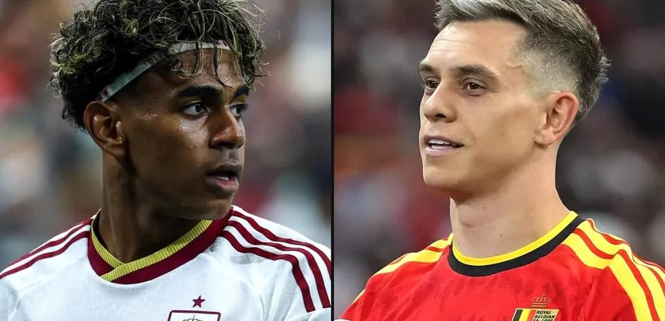 Jugadores de España y Bélgica en la cancha