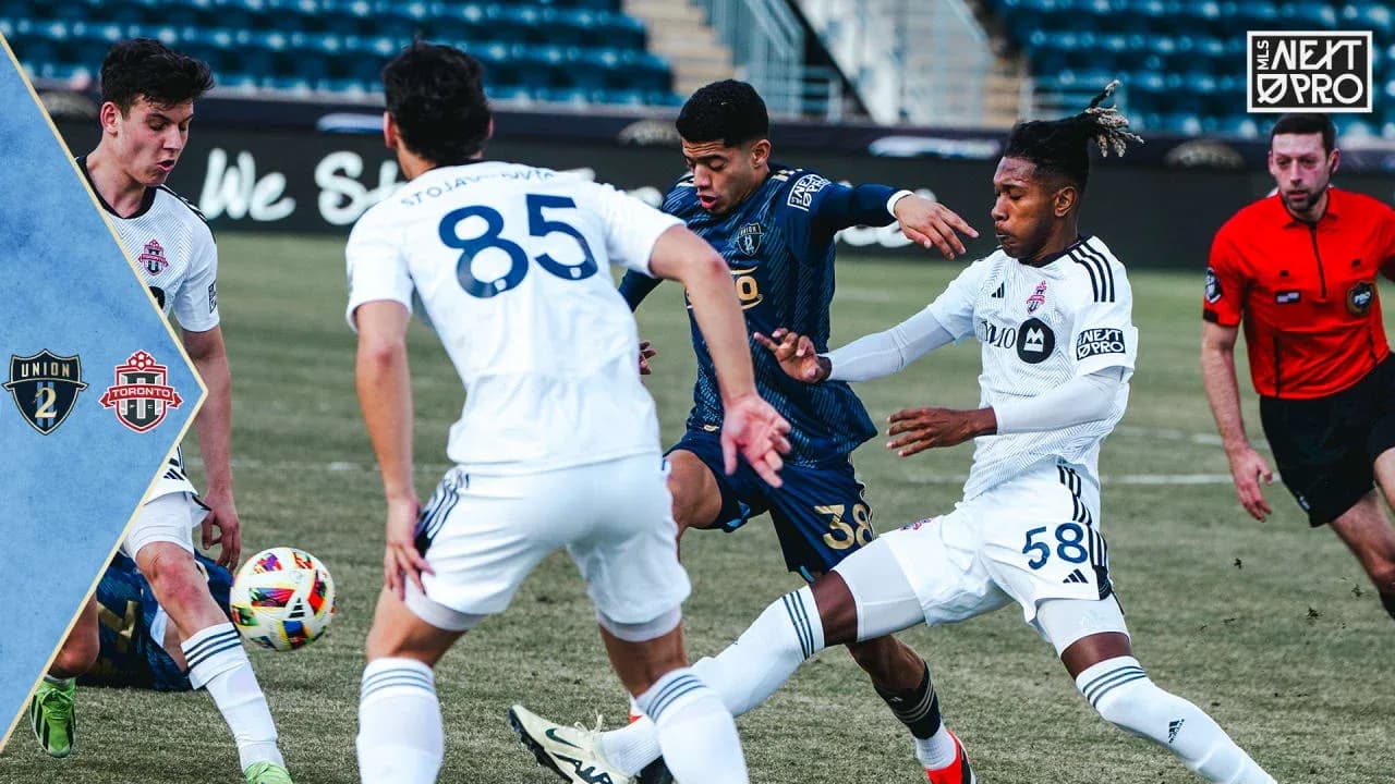 Acción entre Toronto II y Philadelphia Union II