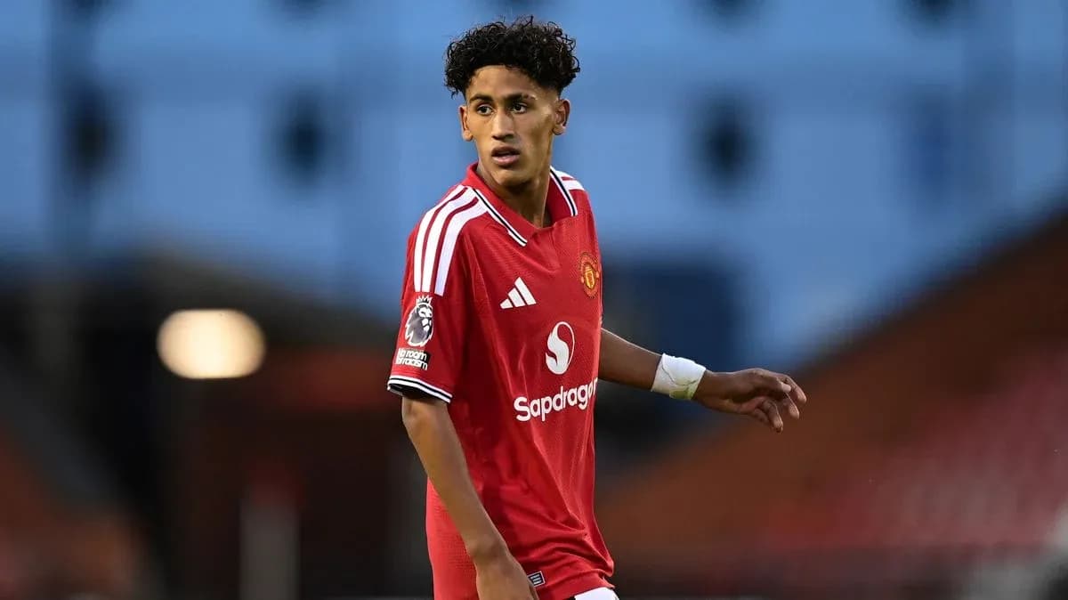 Jugador de Manchester United en acción durante partido