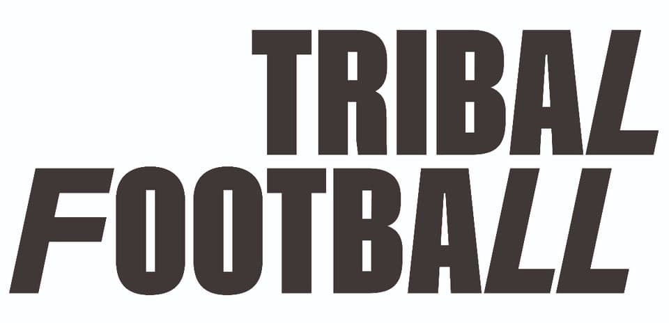 Logotipo de Tribal Football en texto oscuro
