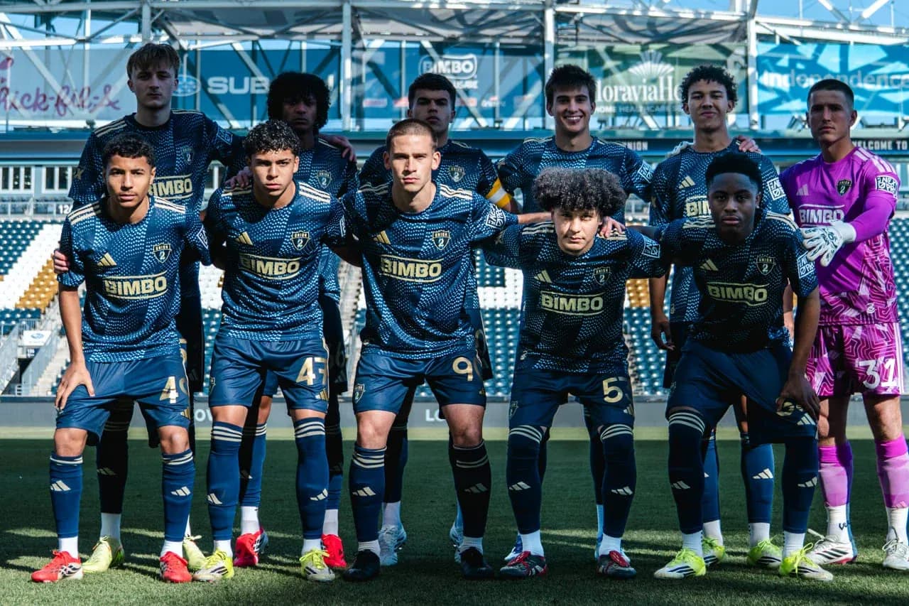Equipo de Philadelphia Union II posando para la foto
