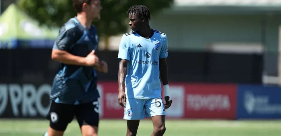 Jugadores en el partido de Minnesota United II