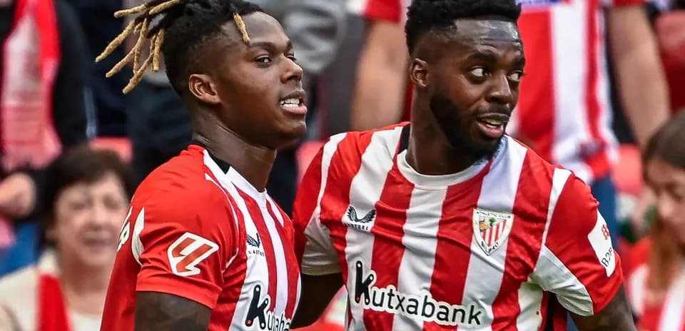 Jugadores de Athletic Club celebrando un gol