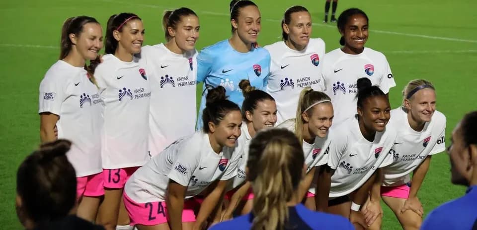 Jugadoras del San Diego Wave posando para la foto