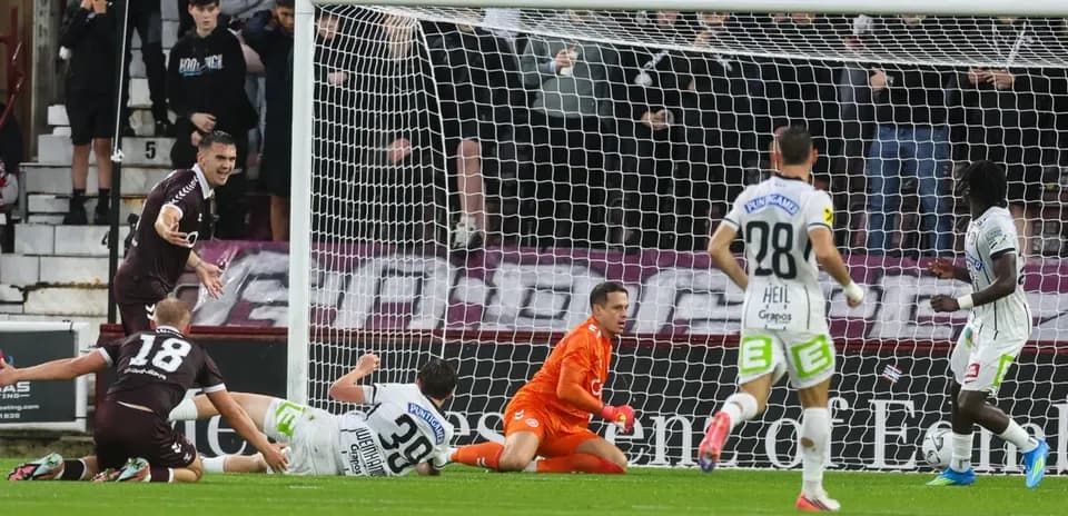 Gol de Heart Of Midlothian en el partido