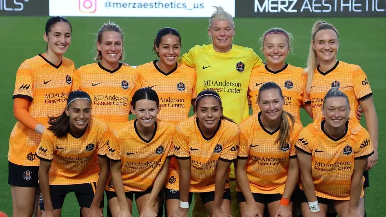 Equipo Houston Dash W posando para la foto