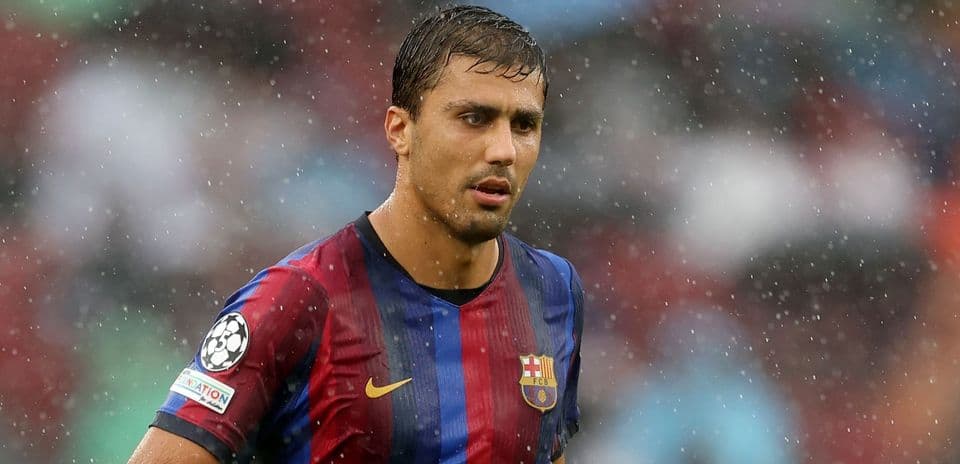 Rodri pide disculpas públicas a Valencia tras comentario captado en cámara durante la goleada de 5-0