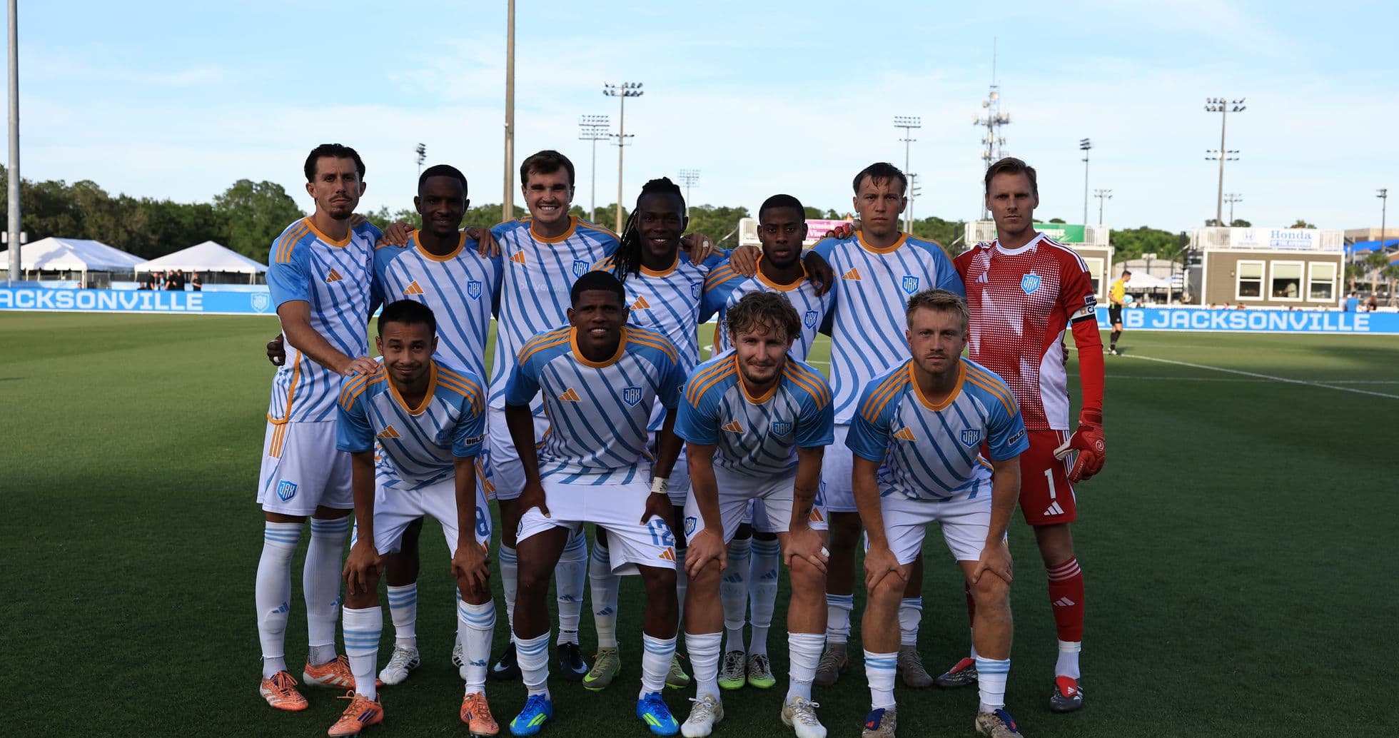 Equipo de Sporting JAX posando para la foto Equipo de Sporting JAX posando para la foto