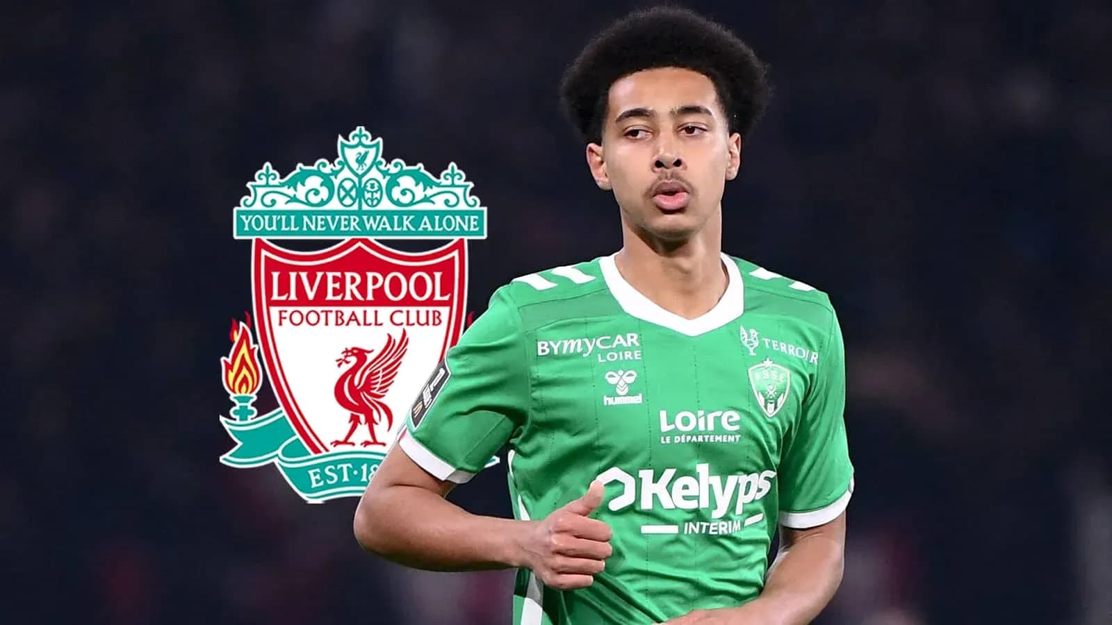 Jugador de fútbol con camiseta verde de Saint-Étienne Jugador de fútbol con camiseta verde de Saint-Étienne