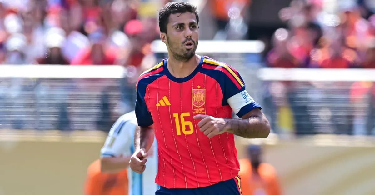 Jugador de España en acción durante un partido Jugador de España en acción durante un partido