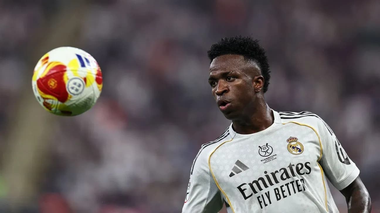 Vinícius Jr. controlando el balón durante un partido Vinícius Jr. controlando el balón durante un partido