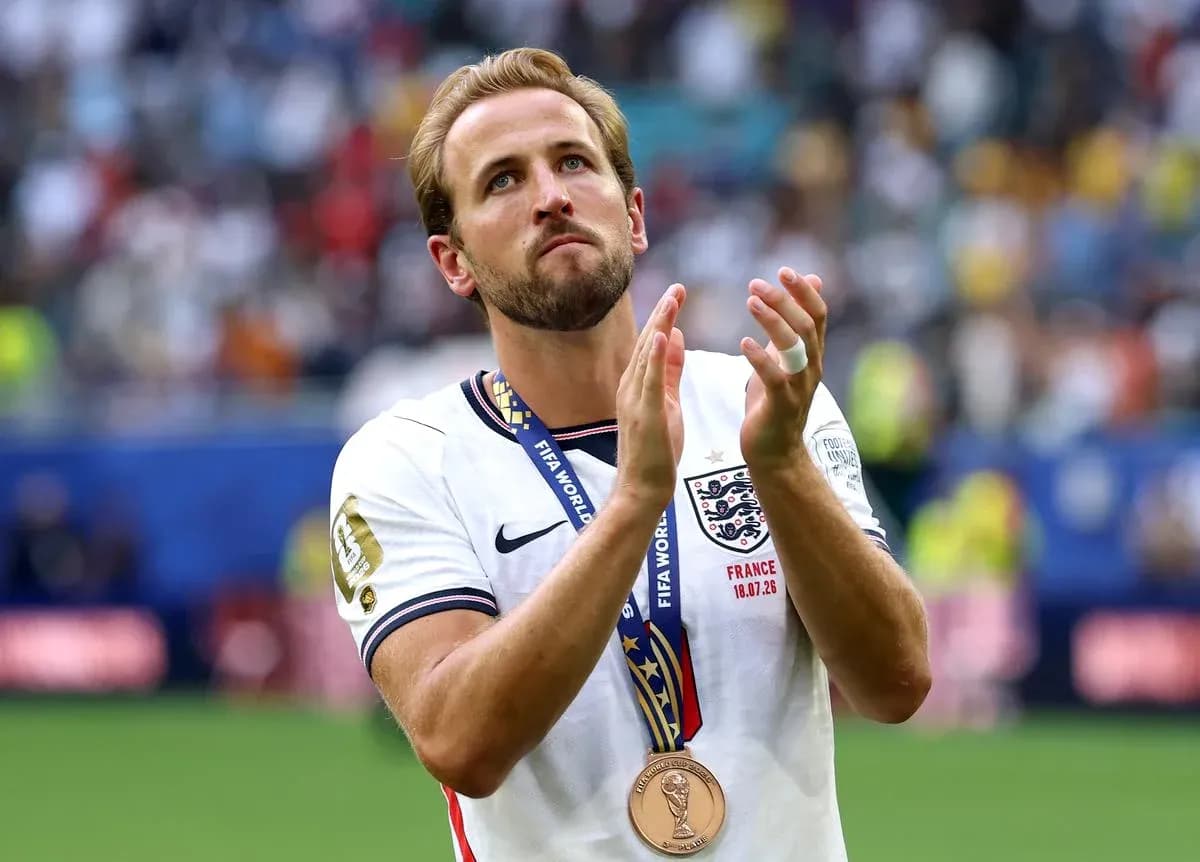 Jugador de Inglaterra con medalla de bronce en el Mundial Jugador de Inglaterra con medalla de bronce en el Mundial