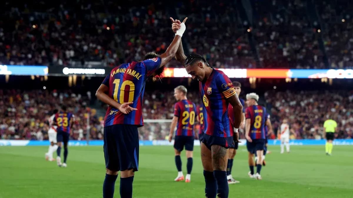 Jugadores de Barcelona celebrando un gol Jugadores de Barcelona celebrando un gol