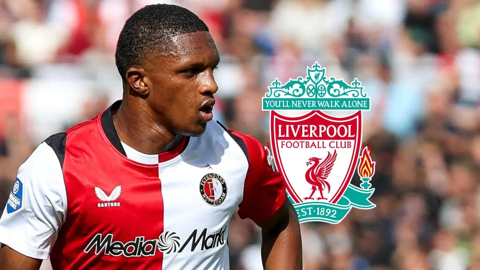 Jugador de Feyenoord en acción con logo de Liverpool Jugador de Feyenoord en acción con logo de Liverpool