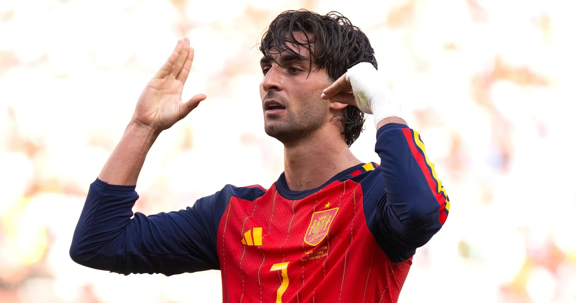 Jugador de España gesticulando en el partido Jugador de España gesticulando en el partido