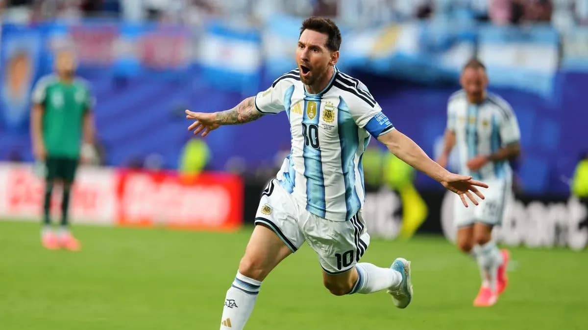 Lionel Messi celebrando un gol con Argentina Lionel Messi celebrando un gol con Argentina