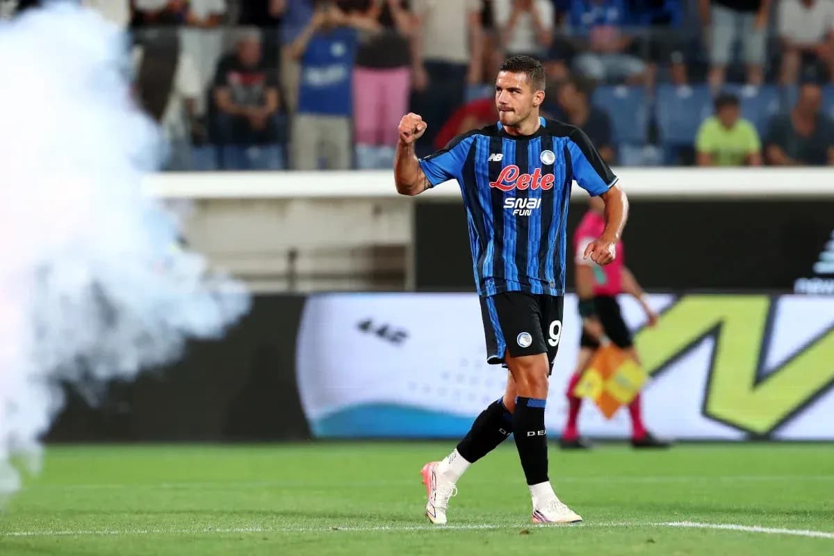 Jugador de Atalanta celebrando un gol Jugador de Atalanta celebrando un gol