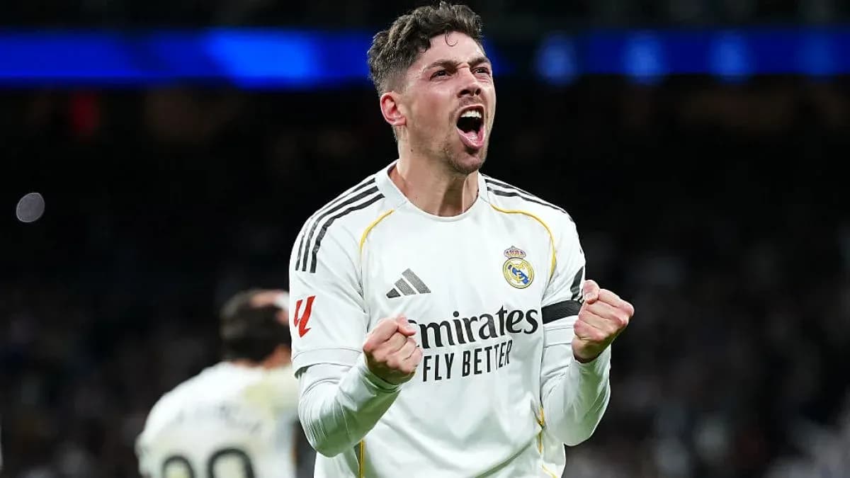Jugador de Real Madrid celebrando un gol Jugador de Real Madrid celebrando un gol
