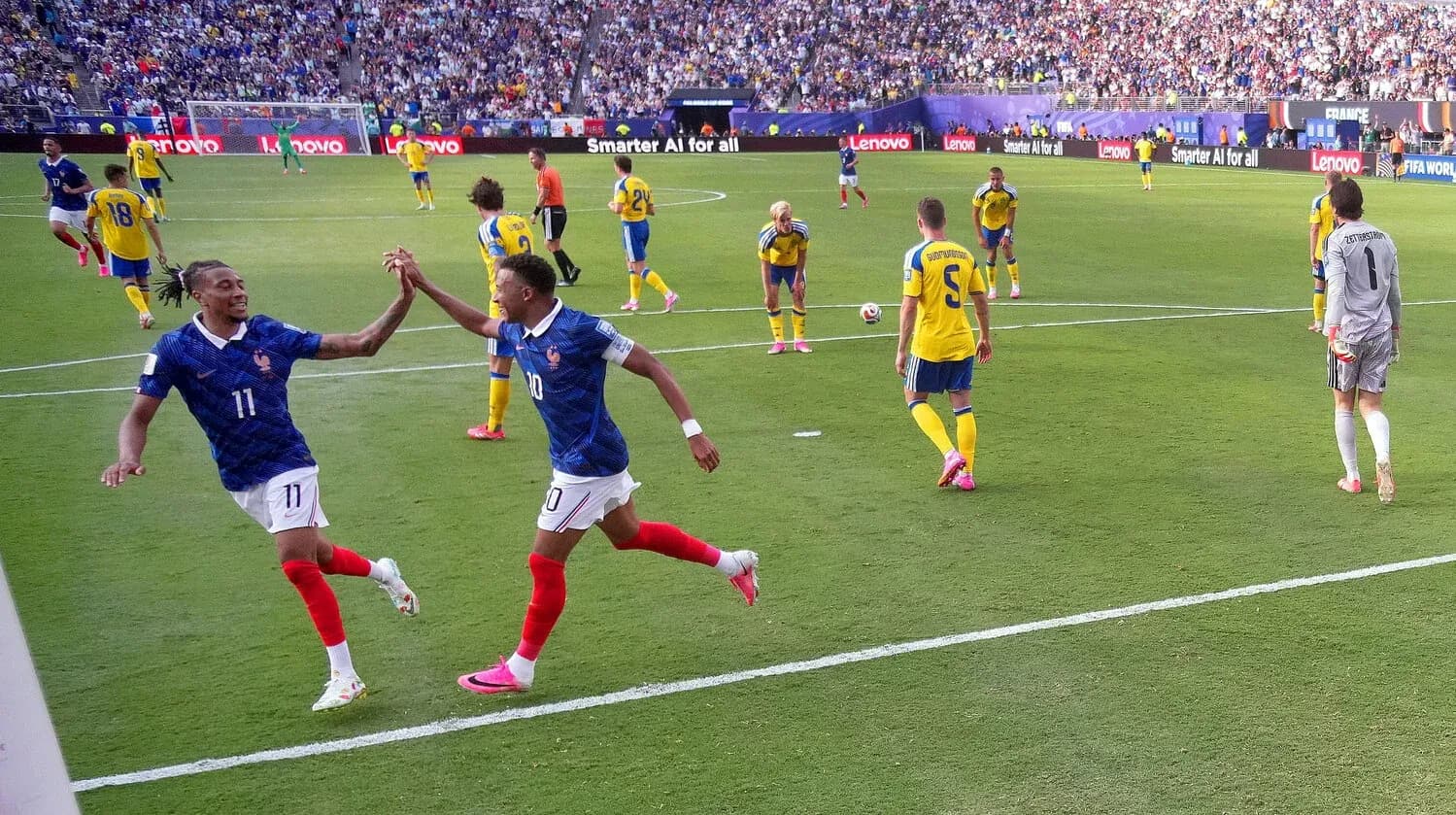 Jugadores de Francia celebrando un gol Jugadores de Francia celebrando un gol