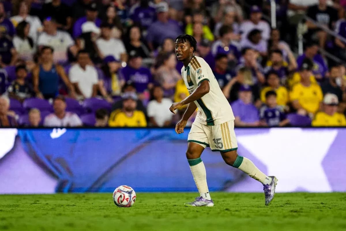 Jugador de Atlanta United FC en acción Jugador de Atlanta United FC en acción