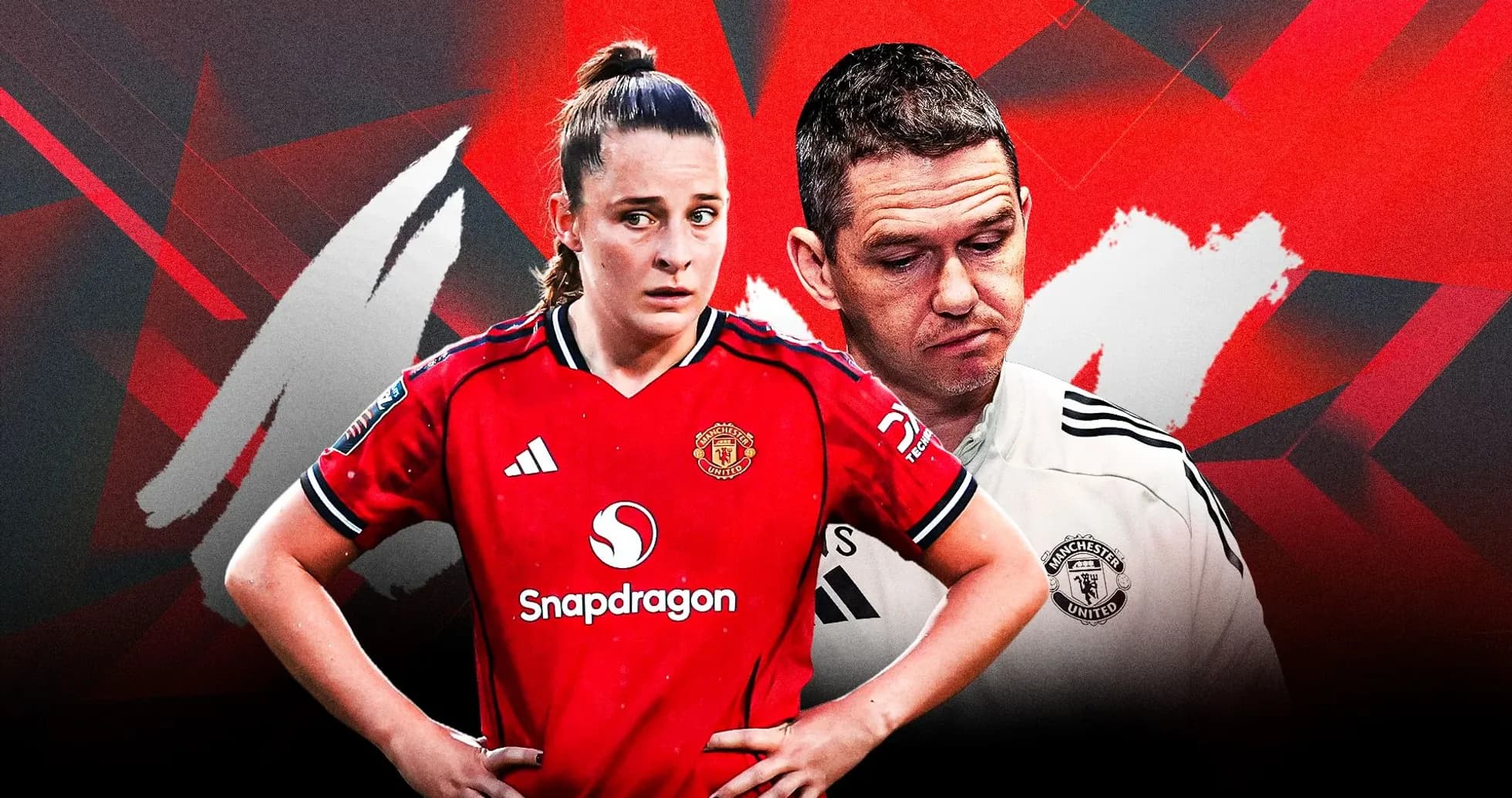 Jugadora de Manchester United y entrenador en fondo rojo Jugadora de Manchester United y entrenador en fondo rojo