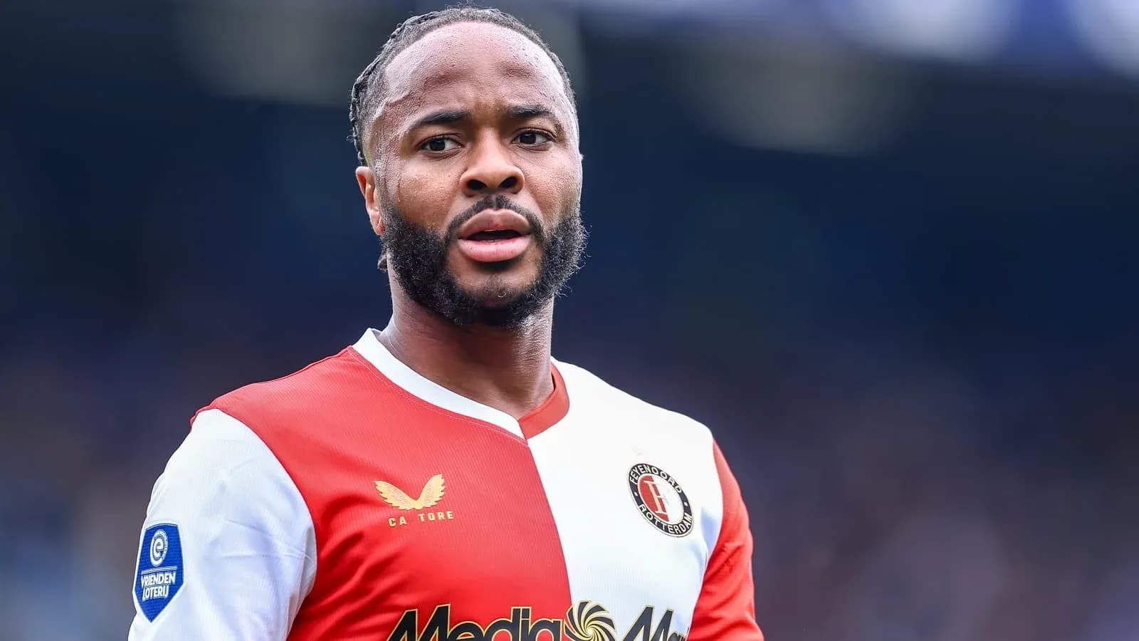 Jugador de Feyenoord en acción durante un partido Jugador de Feyenoord en acción durante un partido