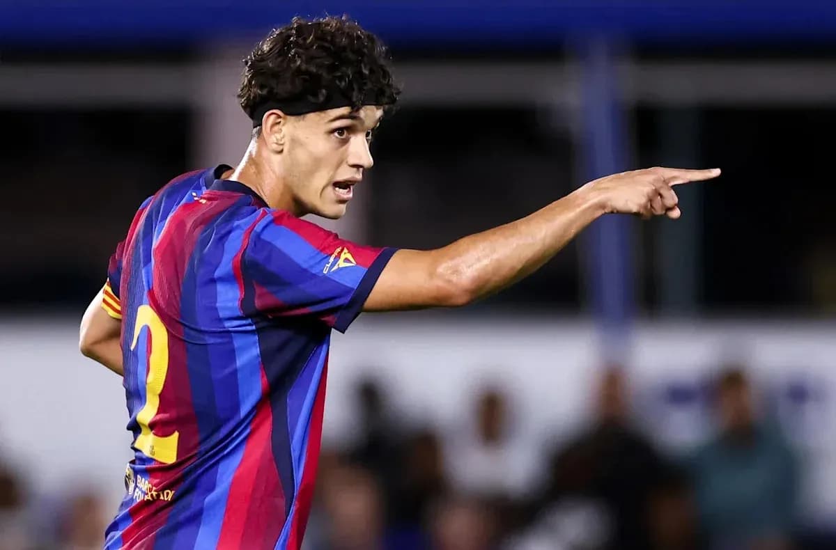 Jugador de Barça señalando durante el partido Jugador de Barça señalando durante el partido