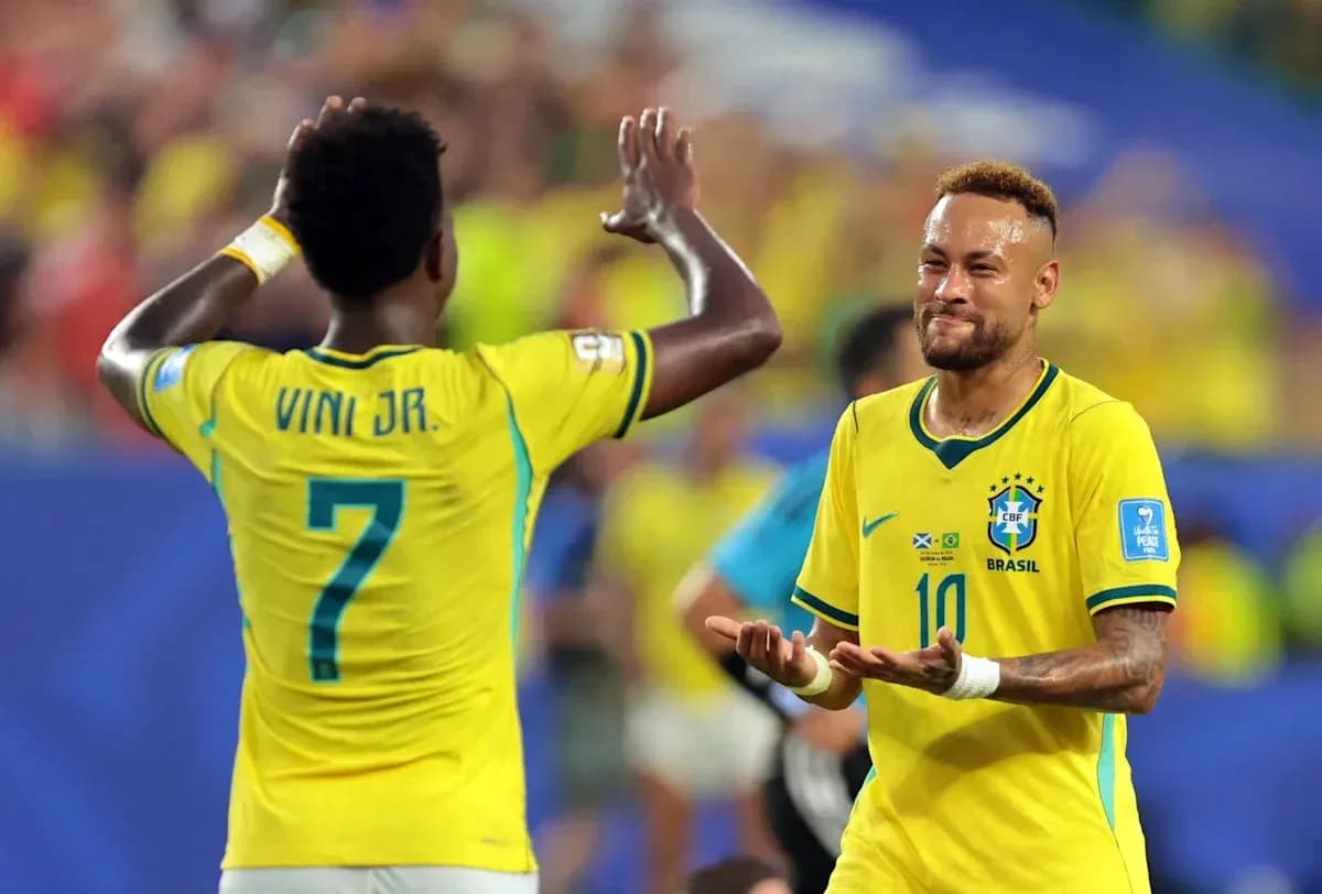 Neymar y Vinícius Jr. celebrando en partido de Brasil Neymar y Vinícius Jr. celebrando en partido de Brasil
